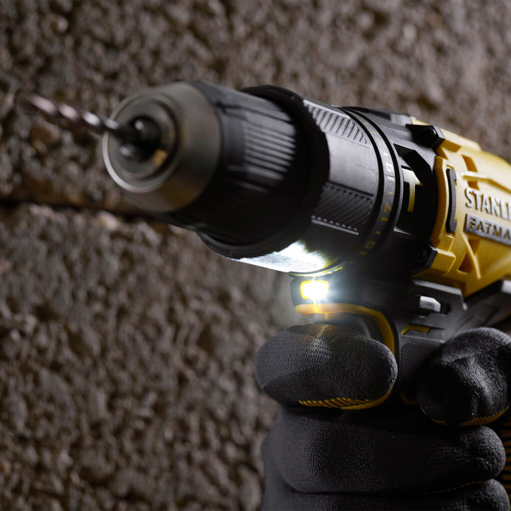 Parafusadeira e Furadeira de Impacto 13mm 20V com Bateria e Carregador Stanley - SCD711C1K-BR