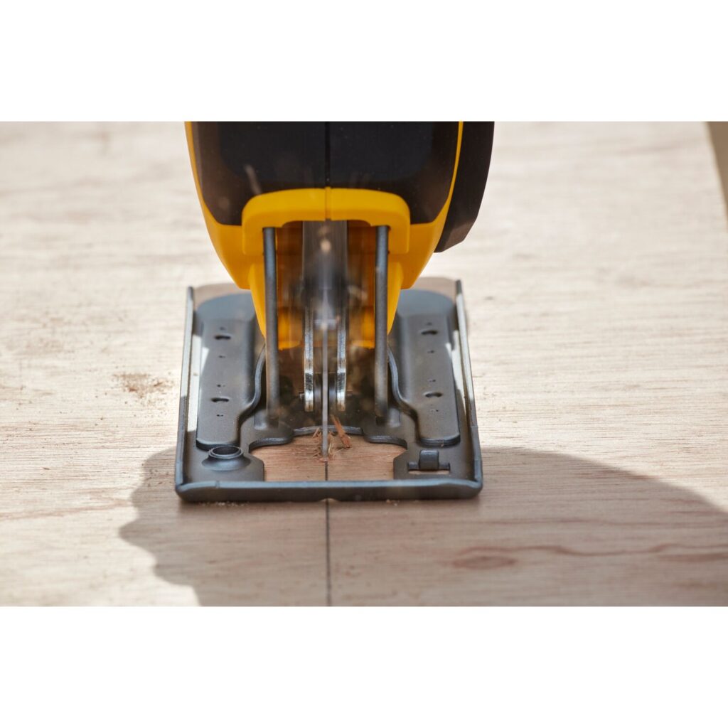 Serra Tico-Tico 20V Max Stanley sem Bateria e Carregador - SCJ600-B2