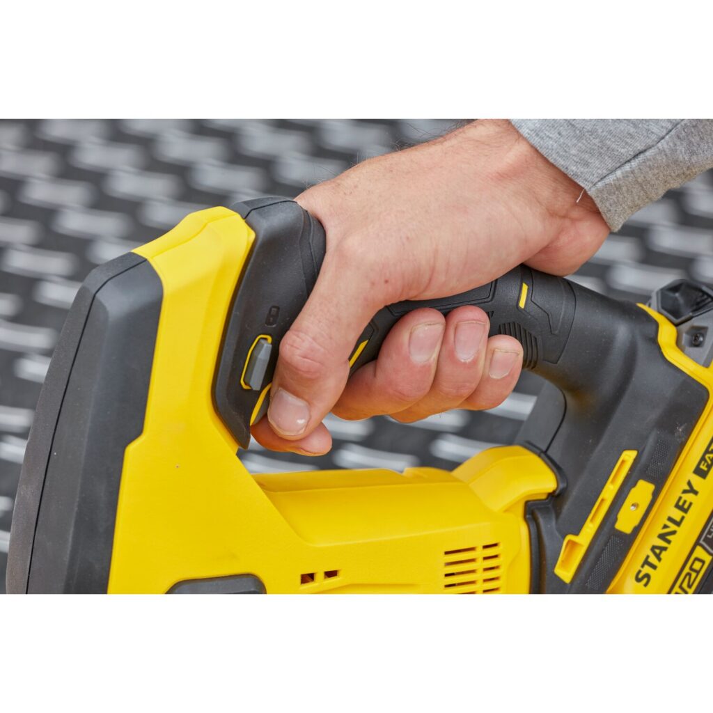 Serra Tico-Tico 20V Max Stanley sem Bateria e Carregador - SCJ600-B2