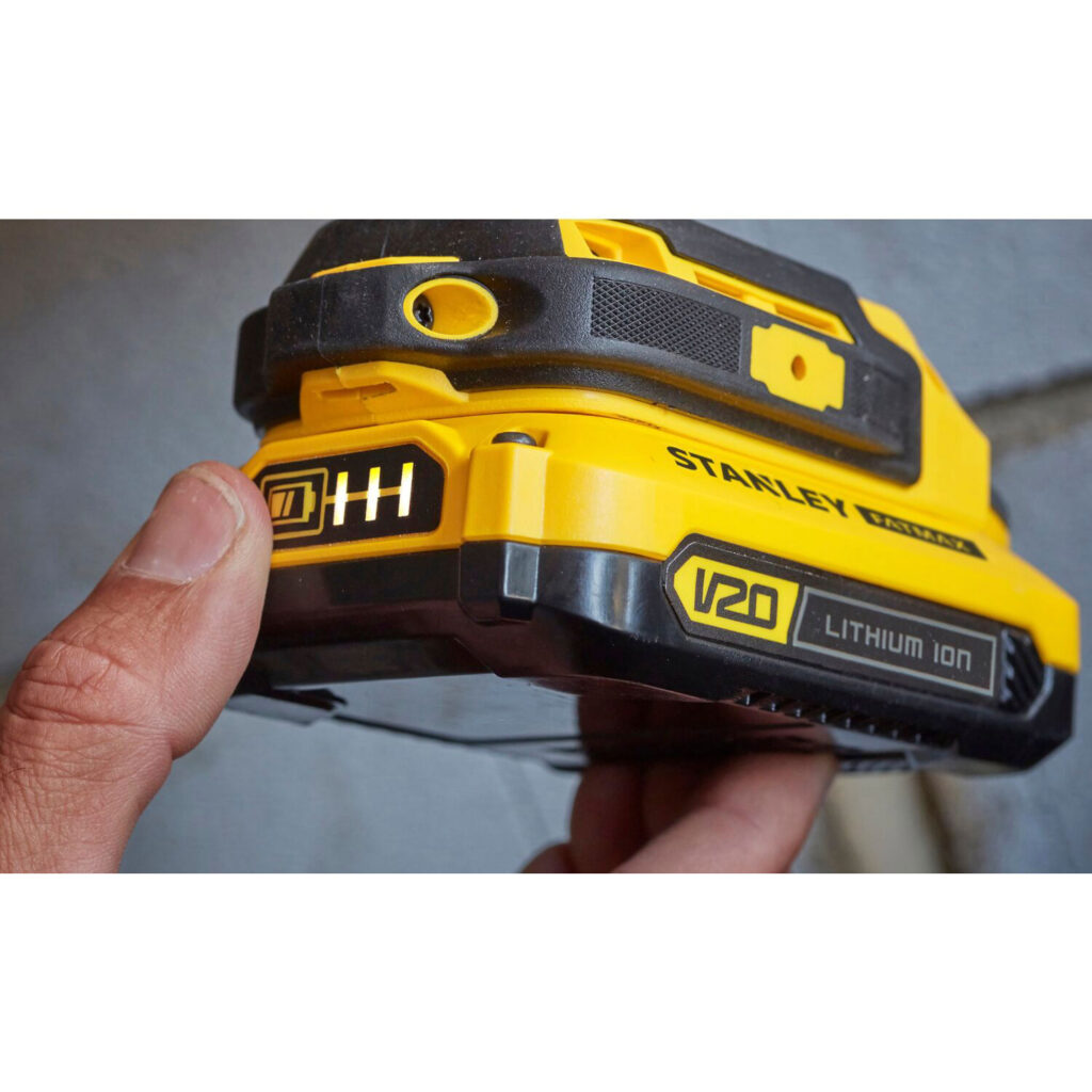 Parafusadeira e Furadeira de Impacto 13mm 20V com 2 Baterias e Carregador Stanley - SCD711C2K-BR