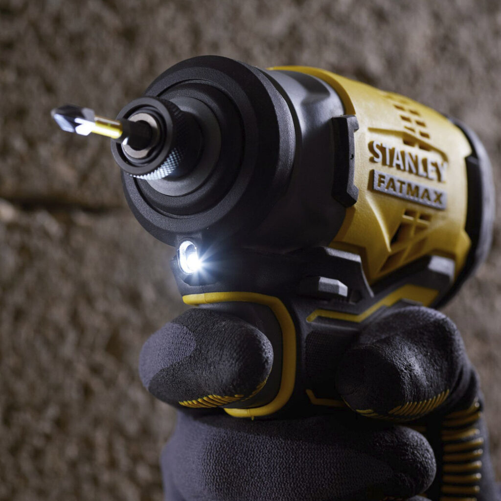 Parafusadeira de Impacto 1/4" V20 Com 2 Baterias e Carregador Stanley - SCI10D2K